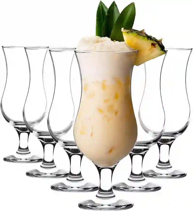 Piña Colada — Tropical Creamy Rum Classic